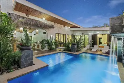 Image de Luxury Retreat Villa private Pool & Bbq by Spcr