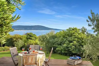 Image de Bayview Retro | Garden Patio | Games | Beach