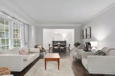 Image de Large Home|Great for Families|Easy Access to I-35