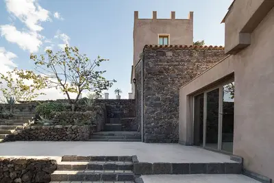 Image de Villa à Zafferana près de l'Etna et Sauna