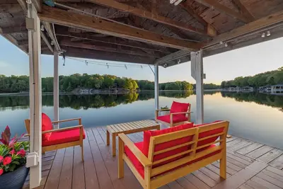 Image de Shady Shores | Spectacular Views | Sleeps 18