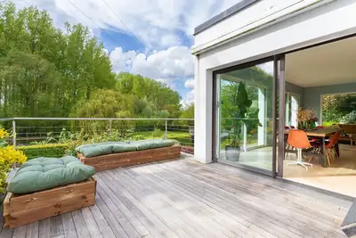 Image de Somptueuse Villa Avec Piscine Intérieur, Sauna et Grand Jardin - Proche de Lille