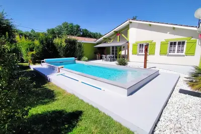 Image de Maison 3 chambres 4 pers piscine espace bien-être entre Bordeaux & Lacanau océan