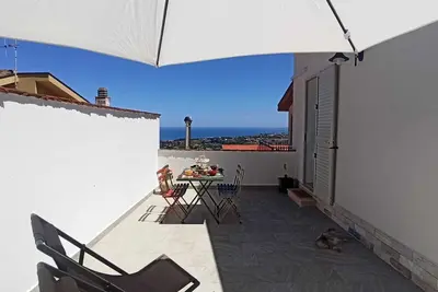 Image de A 5 min dal Centro e dal Mare, Perfetto per Godersi una Vacanza in Tranquillità