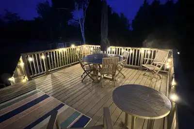 Image de Quiet, peaceful, family friendly home with everything needed close-by.