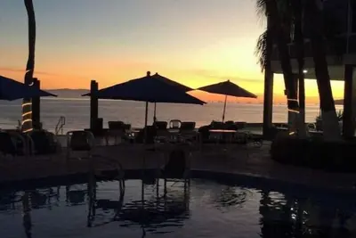 Image de On the beach at main floor