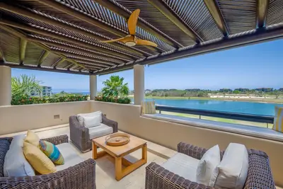 Image de Ph Condo Lago in El Encanto by Mita Residential. 6 Pax Golf-Cart, Plunge Pool, Golf View