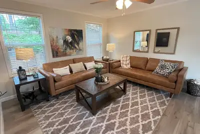 Image de Eagle's Cove · Waterfront Amazing View, King Bed, Deck