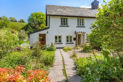 Brookside Cottage - Luxborough
