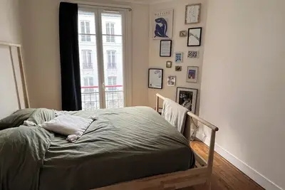 Image de Joli Appartement au Charme Parisien