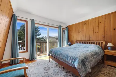 Image de Cottage by the Sea*Short Walk to Nedonna Beach*