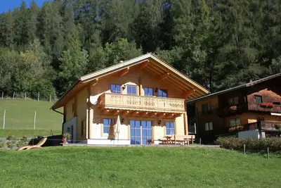 Image de Joli appartement dans une maison de vacances avec Wifi, Tv, terrasse, animaux admis et parking