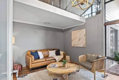 Image de Bickleys Place A Luxury Retreat on the Golf green