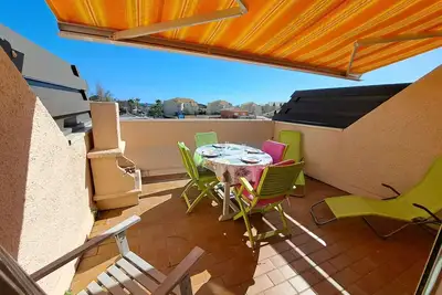 Image de Appartement 2 Pièces Mezzanine Climatisé avec Terrasse et Parking Privé