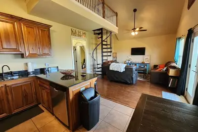 Image de Blue Water Villa H - Beach Access - Island Realty