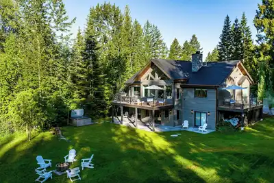 Image de Back Forty Lodge w/ Spa, Fire Pit & Bbq