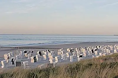 Image de Haus Meeresluft - Whg. Möwennest - Holiday apartment \"Möwennest\" with sea view and