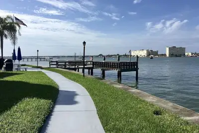 Image de Madeira Beach Waterfront Paradise