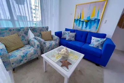 Image de A peaceful and cozy place with an art of the state pool and near to the beach.