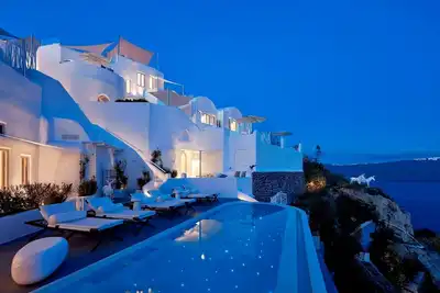 Image de Exquisite Santorini Villa | 10 Bedrooms | Villa Luciana | Private Pool & Jacuzzi & Pool Bar | Ideal for Groups | Oia