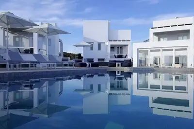 Image de Exquisite Folegandros Villa | Villa Devit | 1 Bedroom | Private Furnished Terrace | Sea Views | Shared Outdoor Pool | Agios Andreas, Ano Meria