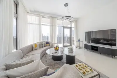 Image de Modish 3br Apt with Skyscrapers View