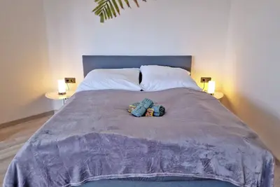 Image de Happyside Brightlines - Parkplatz - Nespresso-wlan