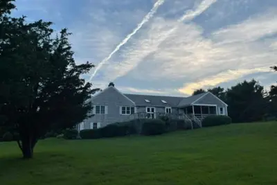 Image de Experience Cape Cod charm, with beaches just a quick 10-min drive away