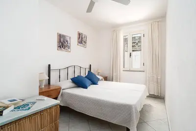 Image de Maison de vacances 'Casa Vacanza San Giovanni Posada' avec terrasse privée