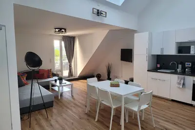 Image de Appartement-de Luxe-Salle de bain privée séparée-Vue ville-Dill-In 10