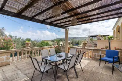 Image de Appartement 'Appartamento Glicine' avec vue sur la mer, terrasse privée et Wi-Fi