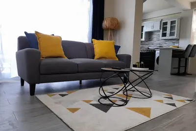Image de Square One Properties I: Two Bedroom Apartment, Modern, Centrally Located