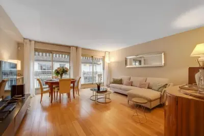 Image de Amazing Spacious apt Paris Eiffel Tower 2 Bdr 4\/7 P