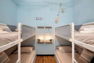 Image de Appartement 'Baia Del Silenzio Beach' avec Wi-Fi et climatisation
