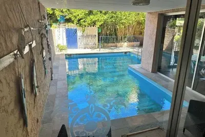 Image de Appartement 'L'acanthe Du Bas Proche Mer' avec piscine privée, terrasse privée et Wi-Fi