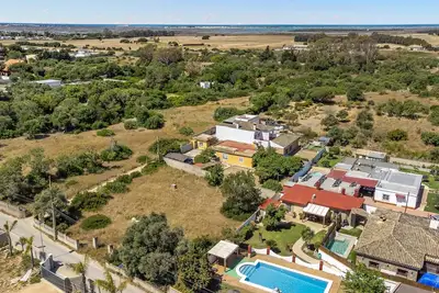 Image de Belle maison Ă Chiclana de la Frontera