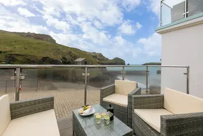 Image de Guinevere, pet friendly, luxury holiday cottage, with pool in Mullion