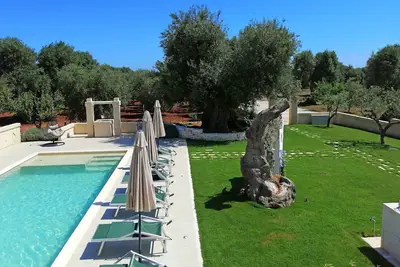 Maison de vacances privée avec Wifi, piscine privée, climatisation, Tv, patio, près de Ostuni
