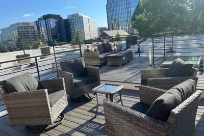 Image de New! Designers District ~ Rooftop deck