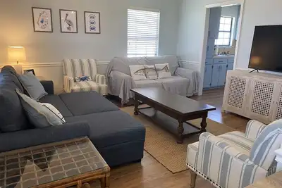 Image de Isle Be Back - Beachfront - Island Realty