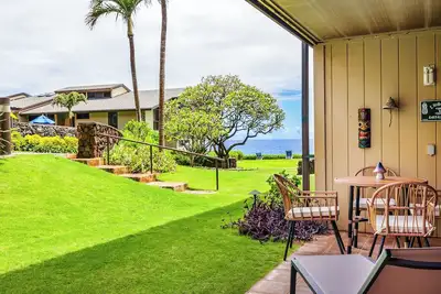 Image de Homey & Comfortable Ground Floor Condo - Easy Access to South Shore Hot Spots