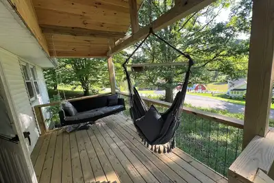 3-bedroom vacation home 19 minutes from Hocking Hills State Park
