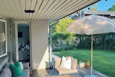 Image de Modern 200sqm Home With 5 Bedrooms & all the Necessities for Family & Friends
