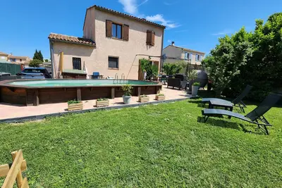 Image de Nice house near Avignon and St Remy de Provence With pool, garden, parking.