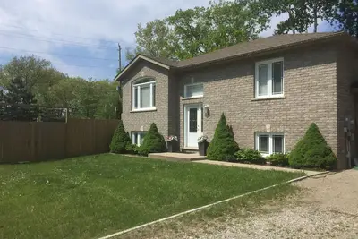 Image de Wasaga Beach Home Getaway\n