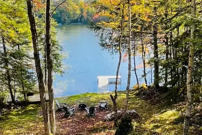 Image de Peaceful Lakefront Chalet