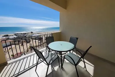 Image de 1 Bedroom with Beautiful Ocean View C30402