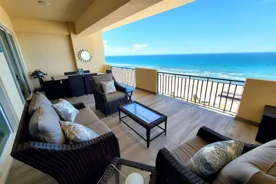 Image de 3 bedroom 2 bath condominium, C31006