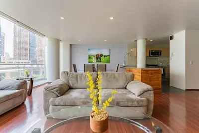 Image de Descanso en Polanco | gym y lavandería | Vh16