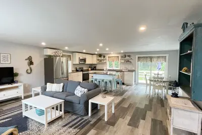 Image de 3 bedroom, walk to beach!